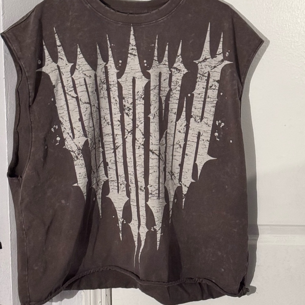 YoungLA Revenge Cut Off Tee(XXL)
& Jersey (XL)